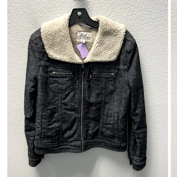 - Levi's 80's Vintage Sherpa Trucker Jean Jacket Size M - Picture 1 of 5